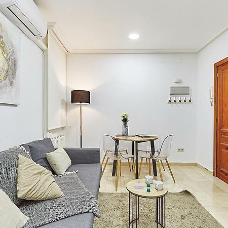 Leeways Apartment II In Gran Via Мадрид Экстерьер фото
